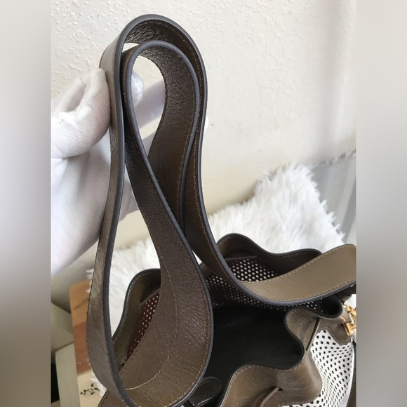 Fendi Mon Tresor Mini Bucket Bag. - Picture 14 of 16